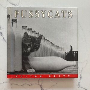 3/$10 Cute Hallmark Book of Kittens and Cats